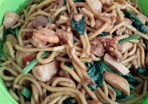 Resep Mie goreng seafood special oleh Surya Dewi - Cookpad