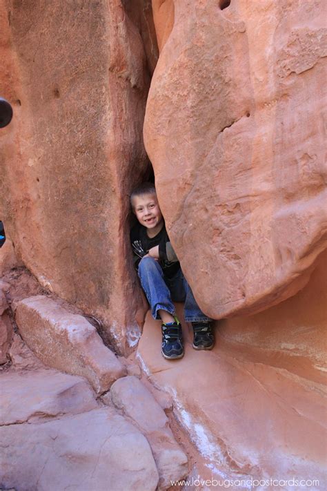 Emerald Pool Trails Hike Zion National Park - Lovebugs and Postcards