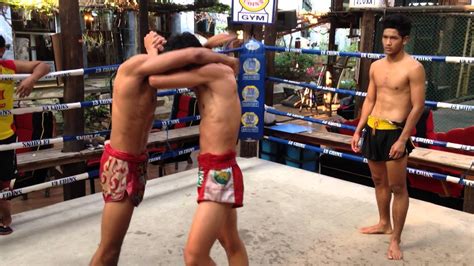 muay thai clinch training at 13coins gym thailand -1 - YouTube