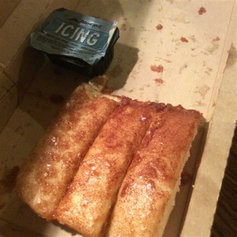 Cinnamon Sticks Pizza Hut