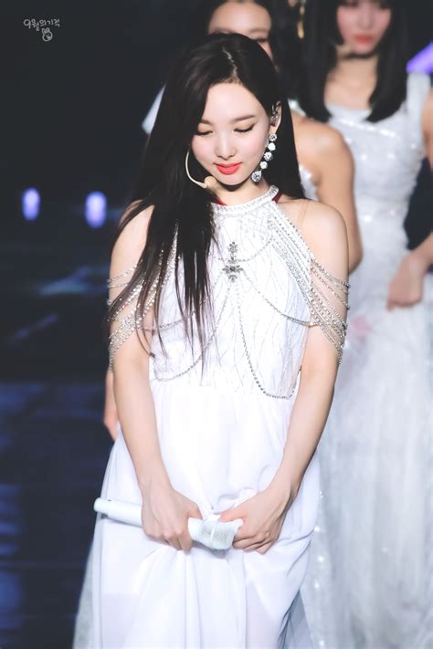 190526 - Elegant Nayeon in a white dress : r/twice