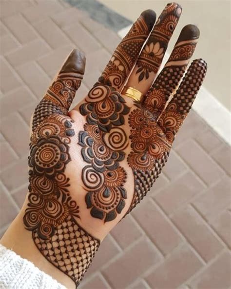 Aggregate 82+ classic arabic mehndi designs - seven.edu.vn