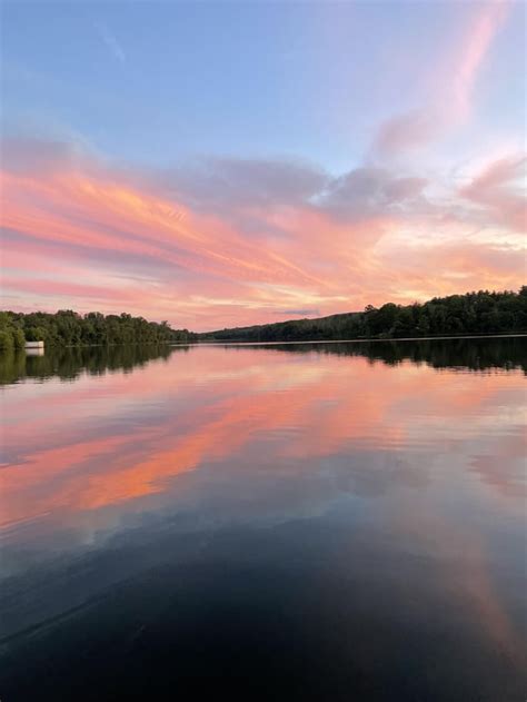 Lake Nockamixon sunset : r/SkyPorn