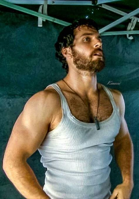 Henry + tank top + sweat + bulk = Mmm!! | HENRY CAVILL aka "MAN of STEEL" | Pinterest | Superman ...