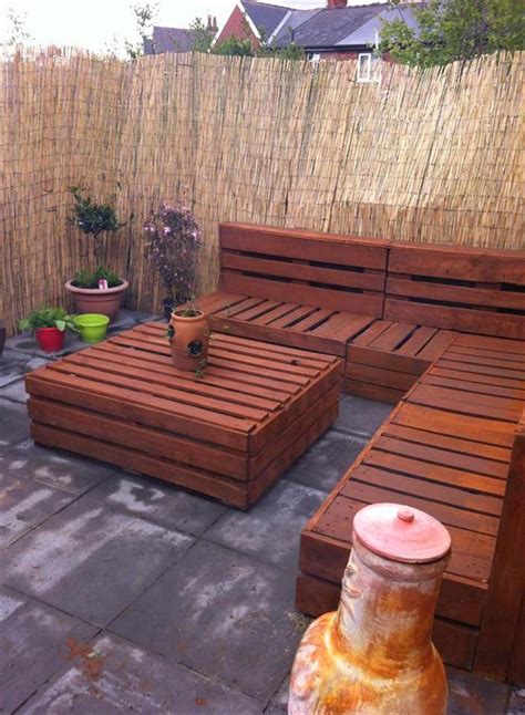 10+ Wood Pallet Patio Furniture