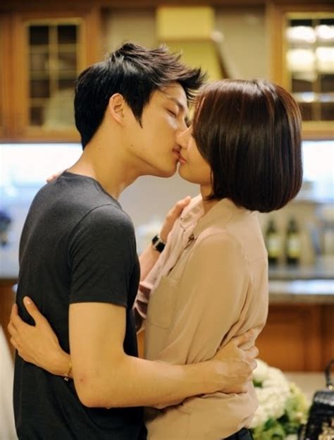 Protect the Boss : the kiss record in the popular korean drama i KoReaN dRaMa