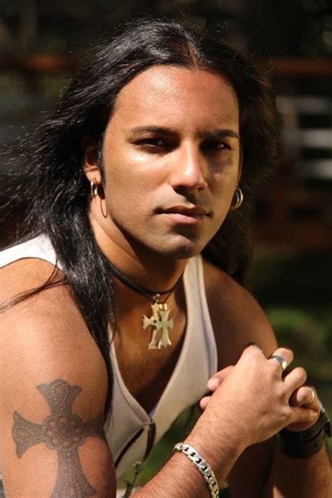 Male American Indian Hairstyles - Did Native American men of any tribe braid their hair ... / It ...