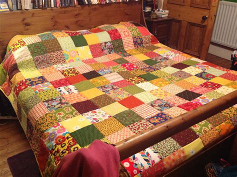 Simple patchwork quilt.. | Quilts, Patchwork quilts, Quilt patterns