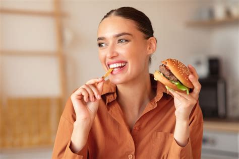 Fast food: Το πρόχειρο φαγητό είναι ανθυγιεινό. Ή μήπως όχι…; | Vita.gr