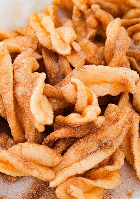 Taco Bell Cinnamon Twists (Copycat Recipe) - The Foodie Affair