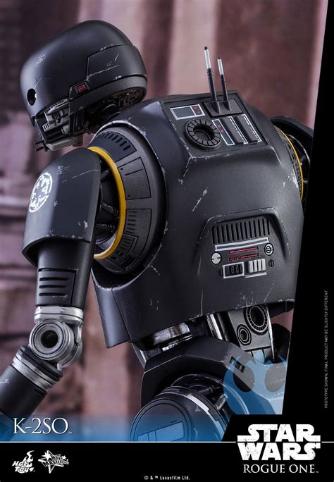 Rogue One: A Star Wars Story - K-2SO 1/6 Scale Figure by Hot Toys - The ...