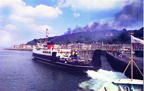 MV Glen Sannox departing Rothesay on 19th May 1978. in 2020 | Isle of bute, Rothesay, Photo