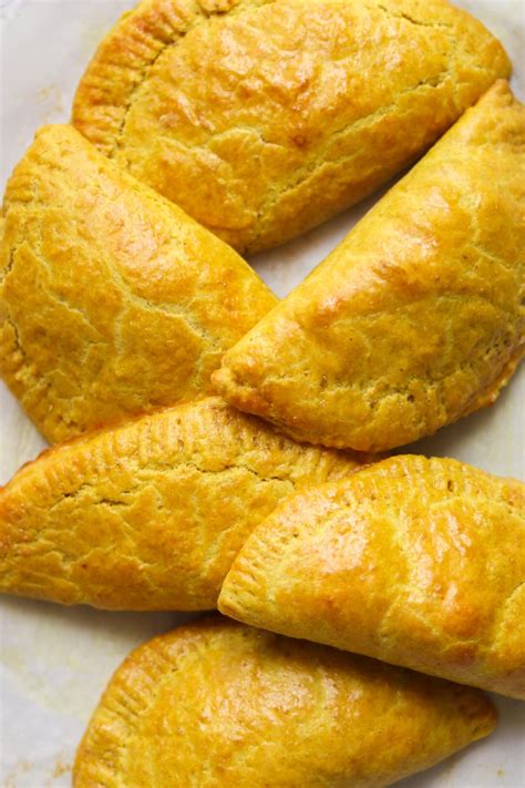 Traditional Jamaican Patties Recipe | Besto Blog