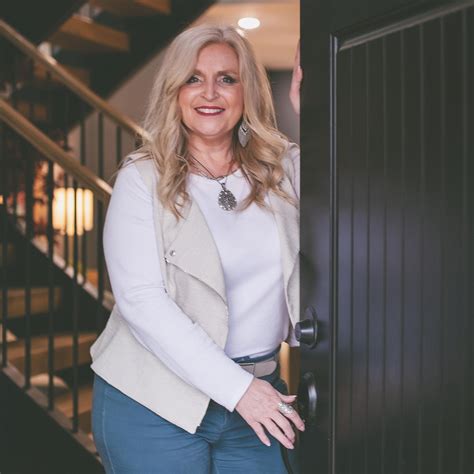 Brandi Edwards - Hi there! I'm Brandi Edwards, and I'm... | Facebook