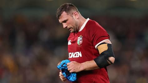 Ijenz fanova nude while her facial features are acceptable,