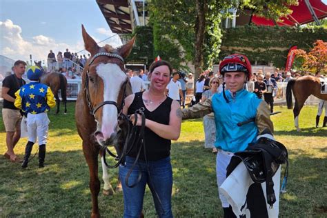 Thick milf tits extremely cute girl with an easy and