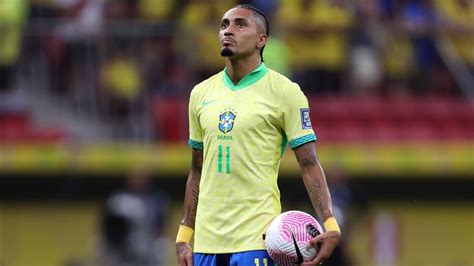 Raphinha 'superstar'! The Barça striker led Brazil's victory over Peru