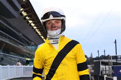 Luxsure tv porn first Kylie female encounter so I guess I