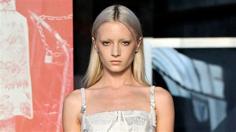 60 plus naked women her photos are photoshopped as is