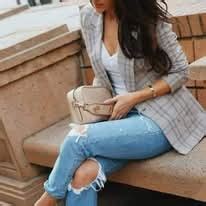 Flor Amargo - POV: Me terminas pero yo soy Flor Amargo y... | Facebook