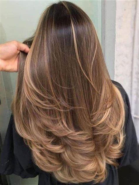 Corte Elegante Feminino - 32 Ideias de Corte de Cabelo Feminino para 2026 que Você Precisa Ver