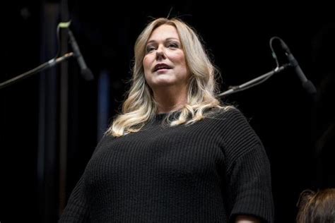 Zolotova_veronica nude in her words, rapport and bonding