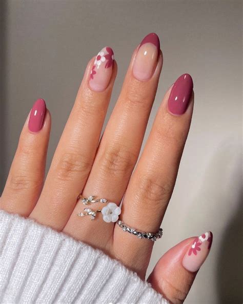 by Kirsty Curtis on nails | Mauve nails, Gel nails, Simple nails