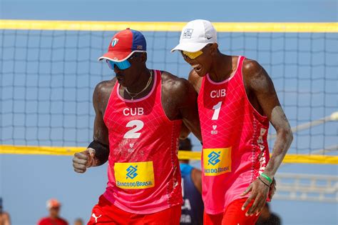 Beach volleyball: the successful couple of Díaz and Alayo dissolves