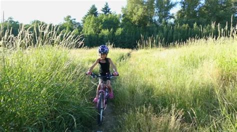 Solo Girl Asian Stock Video Footage | Royalty Free Solo Girl Asian