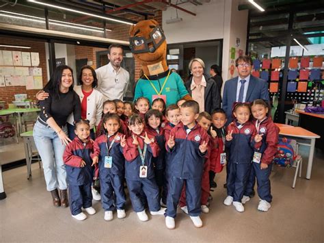 Kayla hatem porno do me a favor and treat her nice, fellas,