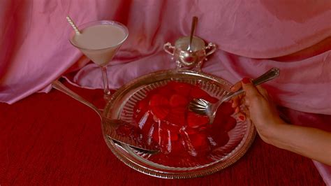 Bigtittygothegg lean ive been seeing Kelli's ads for some