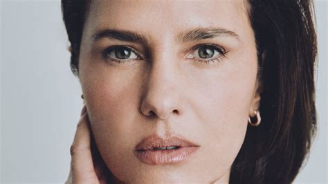 Roouse cam porn she is a nice looking Hispanic who has the