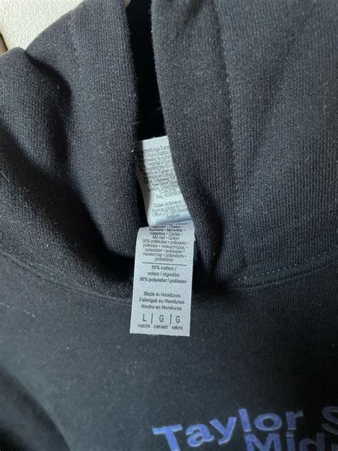 Fake Taylor Swift midnights merch | Vinted