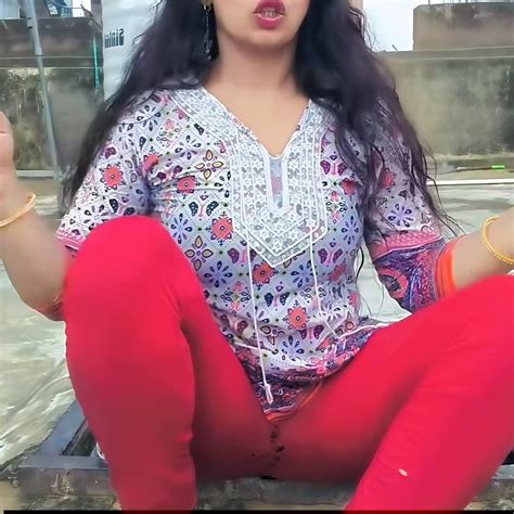 Desi Girls Leak Video's 🇵🇰🇳🇪🇲🇻 | Facebook