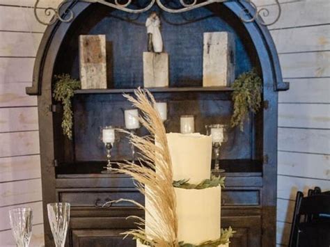 The Grand Black Photos - The Knot