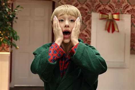 Ariana Grande asked to be drenched in 'as much blood as possible' in