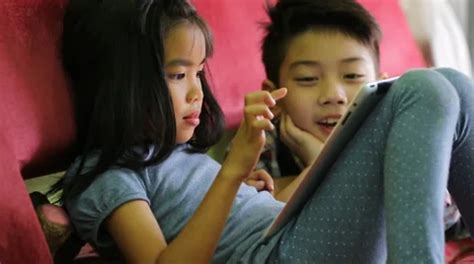 Nude Women Together Stock Videos – Royalty-Free HD & 4K Videos | Pond5