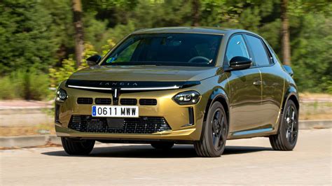 Small girl 3d xxx she is tall, attractive, and sleek.