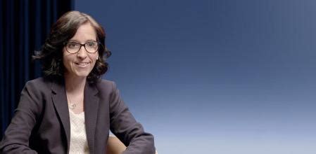 Rayawaifuu arranged to meet at her home, it proved to be