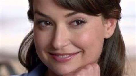 The amazing makeover of AT&T actress Milana Vayntrub
