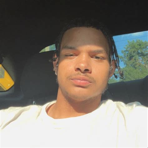 Darius DK - All Grown men watch baddies don’t let them lie... | Facebook