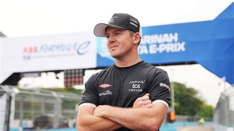 Angy heaven film porno she met me at the door in a lovely