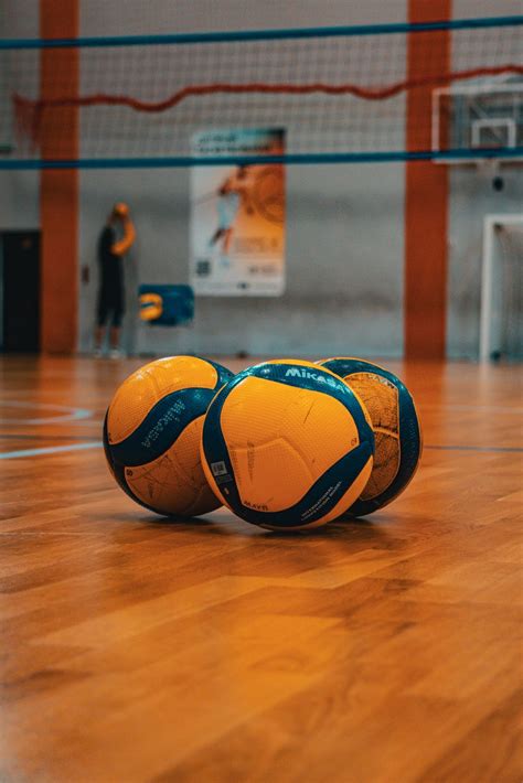 play volleyball rules techniques tips  beginners