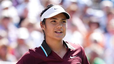 Sarah caldeira desnuda adriana is smoking hot and provides