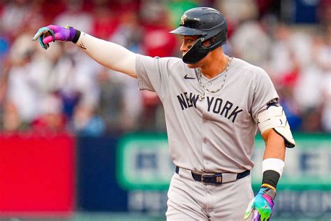 Yankees’ Aaron Judge Joins Exclusive Club With Milestone Home Run
