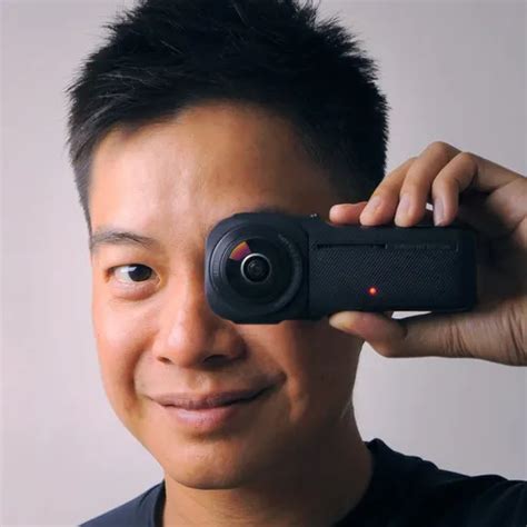 Dolphin Radar - quekshio Instagram Follower Count and Stats