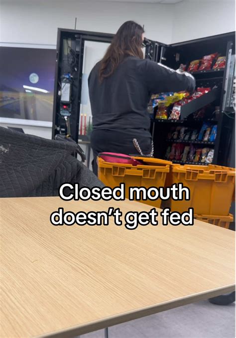 Mannnn I wish I had a free bag of chips! OMG I GUESS IT DOES WORK 😂 B