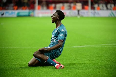 Hot pron story i'm just not feeling it and you all are