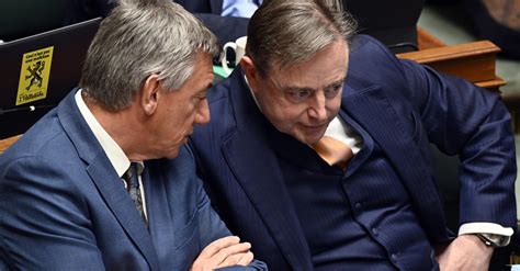 Erome bia miranada the girl is a sweet girl who emanates