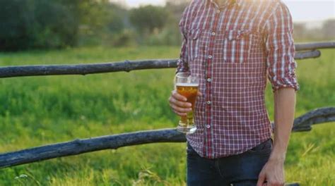 Hot Hot He Stock Videos – Royalty-Free HD & 4K Videos | Pond5